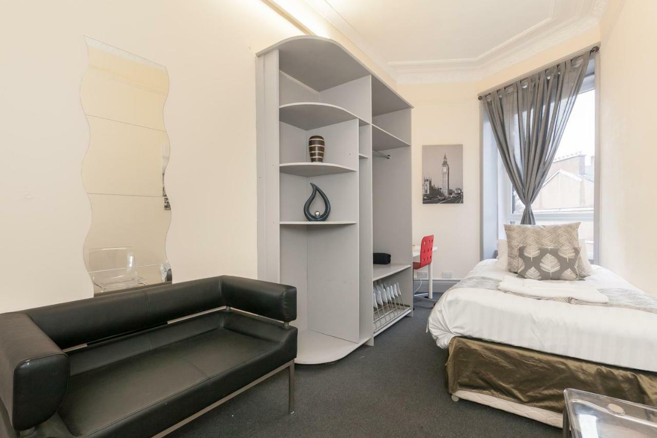 Oakshaw Guesthouse Paisley Bagian luar foto
