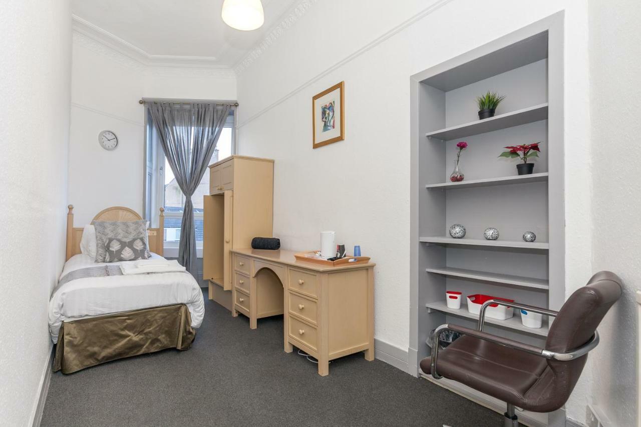 Oakshaw Guesthouse Paisley Bagian luar foto