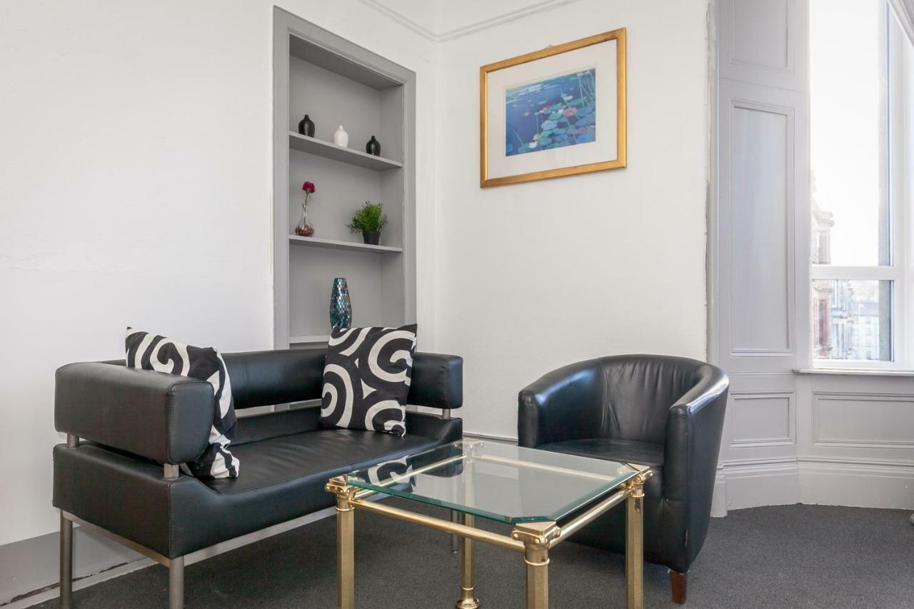 Oakshaw Guesthouse Paisley Bagian luar foto